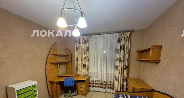 Сдаю 3х-комнатную квартиру на Пятницкое шоссе, 40К1, метро Волоколамская, г. Москва