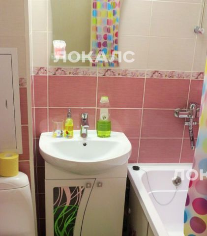 Сдаю 1-к квартиру на улица Короленко, 10, метро Сокольники, г. Москва