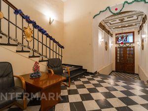 6-комнатная квартира: Москва, улица Петровка, 17с1 (400 м²)