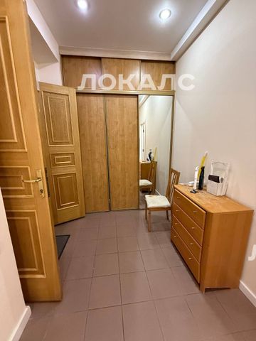 Сдам 3х-комнатную квартиру на г Москва, Смоленский б-р, д 15, метро Смоленская (Филевская линия), г. Москва