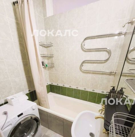 Сдается 2-комнатная квартира на Певческий переулок, 1/2С1, метро Площадь Революции, г. Москва