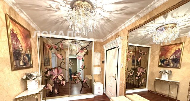 Снять трехкомнатную квартиру на улица Академика Опарина, 4к1, метро Беляево, г. Москва