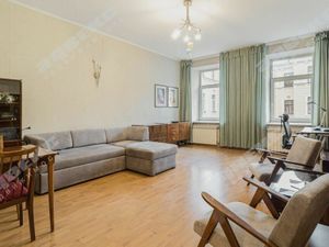 1-комнатная квартира: Санкт-Петербург, улица Пестеля, 11 (60 м²)