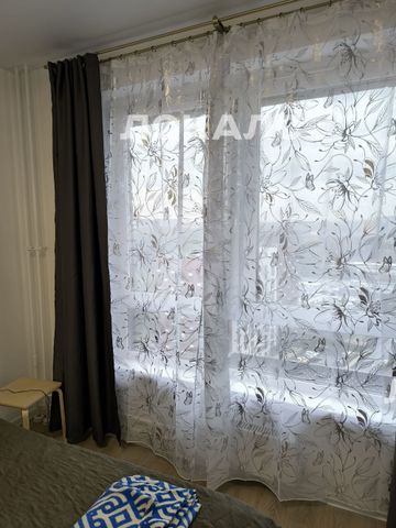 Сдаю 1-комнатную квартиру на г Москва, р-н Коммунарка, ул Большое Понизовье, д 8, метро Саларьево, г. Москва