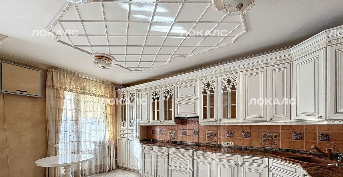 Сдаю четырехкомнатную квартиру на 1-я Тверская-Ямская улица, 10, метро Маяковская, г. Москва