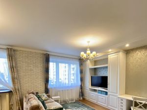 3-х комнатная квартира около метро Нагатинская