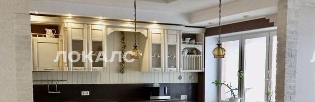 Сдам четырехкомнатную квартиру на Истринская улица, 8к3, метро Кунцевская, г. Москва