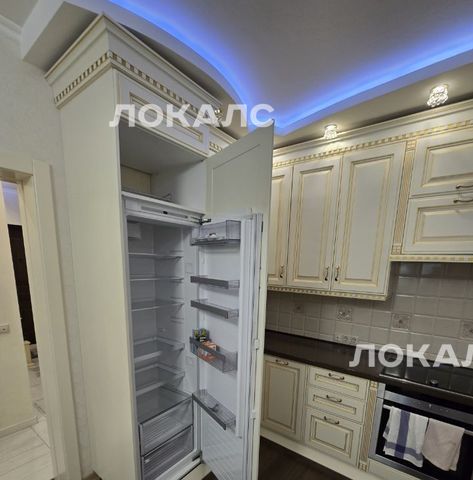 Сдаю трехкомнатную квартиру на Нагатинская набережная, 10к3, метро Коломенская, г. Москва