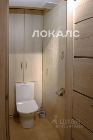 Сдаю 3х-комнатную квартиру на улица 26 Бакинских Комиссаров, 12к6, метро Юго-Западная, г. Москва