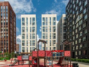3-к кв. Москва ул. Усачева, 15А (95.0 м²)