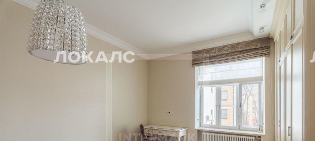 Сдам трехкомнатную квартиру на Малый Златоустинский переулок, 8С2, метро Лубянка, г. Москва