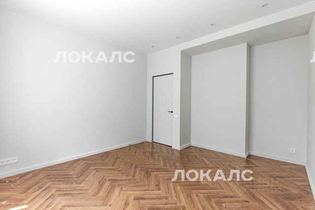 Сдается 3к квартира на Большой Девятинский переулок, 4, метро Баррикадная, г. Москва