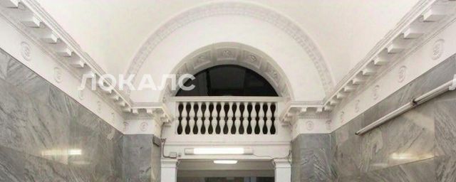 Сдаю двухкомнатную квартиру на Садовая-Триумфальная улица, 4/10, метро Менделеевская, г. Москва