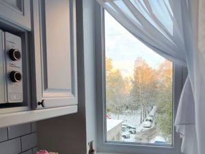 2-к кв. Свердловская область, Екатеринбург ул. Академика Бардина, 13к1 (43.2 м²)