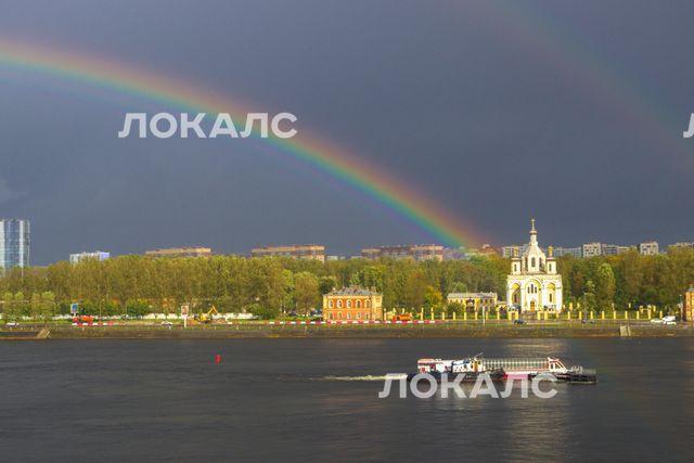 Сдаю трехкомнатную квартиру на г Санкт-Петербург, пр-кт Обуховской Обороны, д 38 литера К, метро Елизаровская, г. Санкт-Петербург