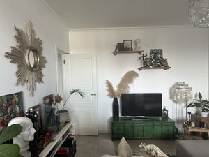 Светлая трешка у парка