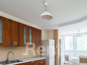 3-к кв. Москва Профсоюзная ул., 94К2 (92.0 м²)