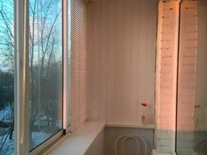 Трешка около метро Печатники