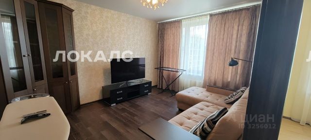 Сдается трехкомнатная квартира на Карамышевская набережная, 36, метро Хорошёво, г. Москва