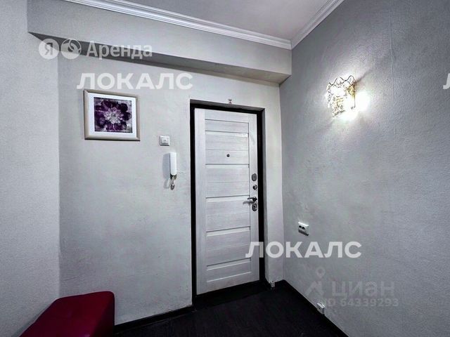 Сдается 3-к квартира на Комсомольский проспект, 25К1, метро Спортивная, г. Москва