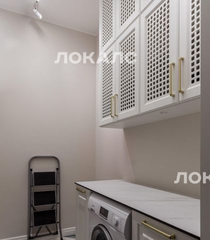 Сдам 3х-комнатную квартиру на улица Усачева, 15А, метро Спортивная, г. Москва