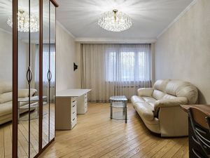 3-комнатная квартира: Москва, улица Рогова, 16к1 (75 м²)