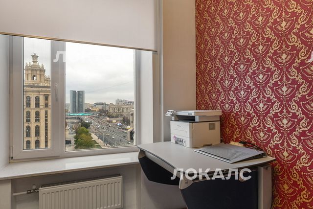 Сдам 4к квартиру на г Москва, Кутузовский пр-кт, д 4/2, метро Выставочная, г. Москва