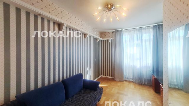 Сдаю четырехкомнатную квартиру на г Москва, пр-кт Маршала Жукова, д 30, метро Октябрьское поле, г. Москва