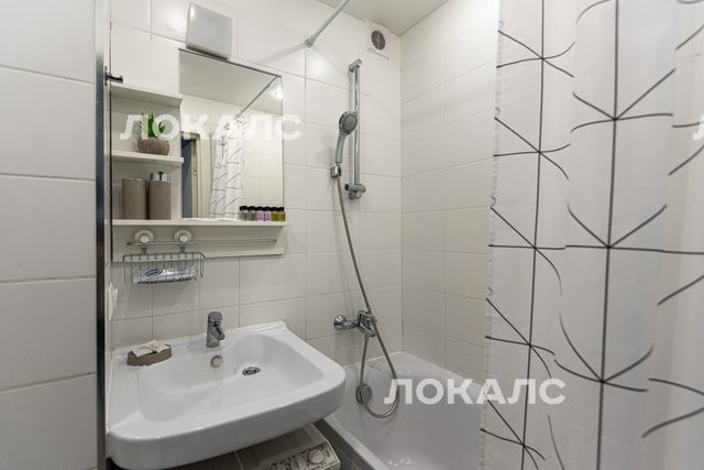 Аренда 2-к квартиры на г Москва, ул Мосфильмовская, д 74, метро Раменки, г. Москва