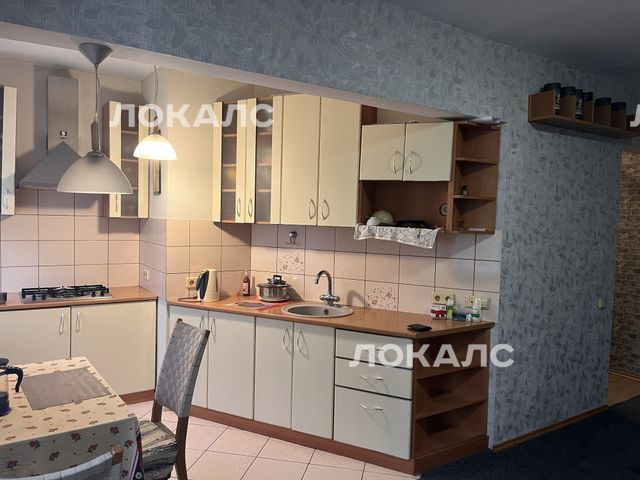 Снять 2-к квартиру на Басовская 4, метро Авиамоторная, г. Москва