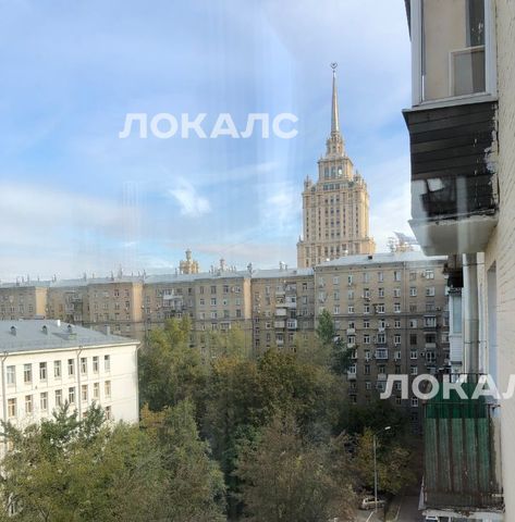 Сдаю 3-к квартиру на Кутузовский проспект, 8, метро Киевская, г. Москва