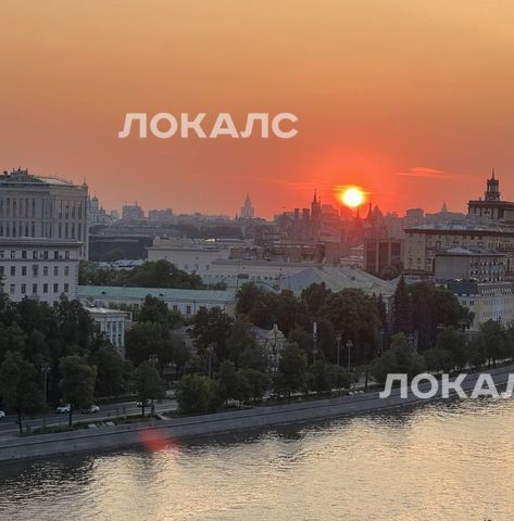 Сдаю 4-комнатную квартиру на Гончарная набережная, 3С5, метро Марксистская, г. Москва