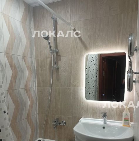 Снять 3х-комнатную квартиру на Нагорная улица, 15К5, метро Верхние Котлы, г. Москва