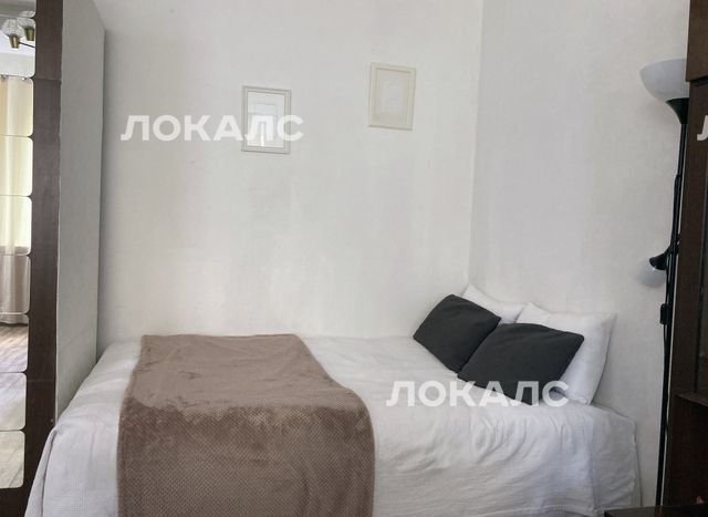 Сдаю комнату на г Москва, ул Усачёва, д 29 к 7, метро Спортивная, г. Москва