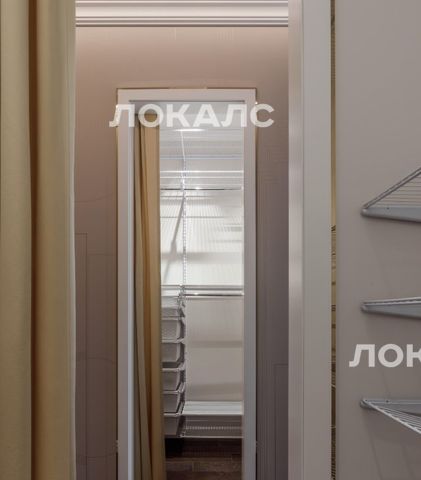 Сдаю 3-комнатную квартиру на улица Усачева, 15А, метро Лужники, г. Москва