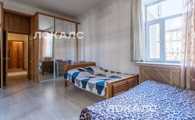 Сдам трехкомнатную квартиру на г Москва, Скатертный пер, д 15, метро Арбатская (Филевская линия), г. Москва