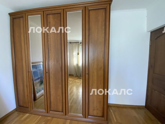 Сдам 3-комнатную квартиру на г Москва, ул Раменки, д 11 к 1, метро Раменки, г. Москва
