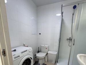 2-к кв. Москва Боровское ш., 2к5 (68.1 м²)