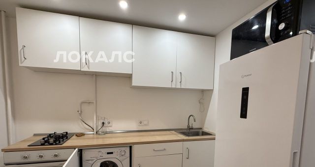 Сдается 1-комнатная квартира на улица Введенского, 22К1, метро Беляево, г. Москва