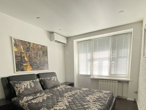 Двушка на метро Измайловская