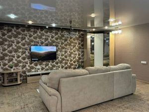 Квартира-студия: Новосибирск, улица Салтыкова-Щедрина, 128 (52.5 м²)