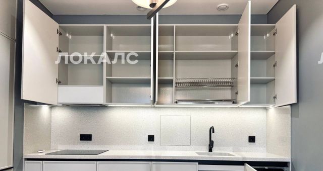 Сдам 3-комнатную квартиру на площадь Курского Вокзала, 1, метро Чкаловская, г. Москва