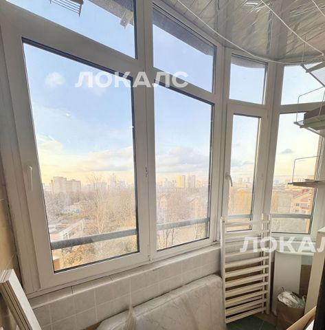 Сдается трехкомнатная квартира на Нежинская улица, 8К1, г. Москва