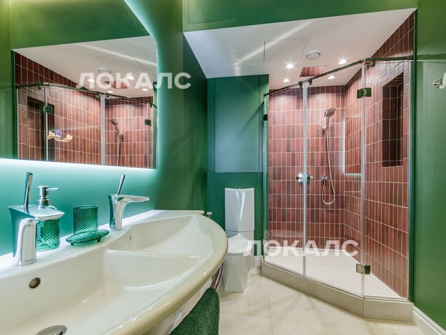 Сдаю 4-к квартиру на г Санкт-Петербург, Смольный пр-кт, д 17, метро Новочеркасская, г. Санкт-Петербург