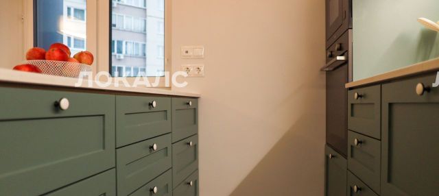 Сдается 3-комнатная квартира на Никулинская улица, 8к3, метро Озёрная, г. Москва