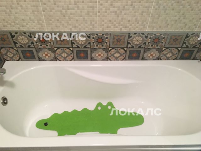 Снять 2х-комнатную квартиру на Московская обл, г Красногорск, ул Липовой Рощи, д 1 к 1, метро Строгино, г. Москва