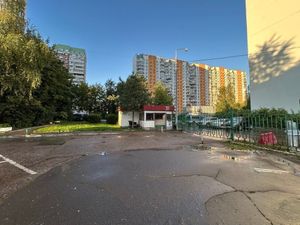 3-комнатная квартира: Москва, Никулинская улица, 31 (79.2 м²)