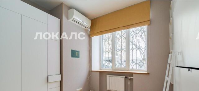 Сдам 3к квартиру на Большая Бронная улица, 8, метро Баррикадная, г. Москва
