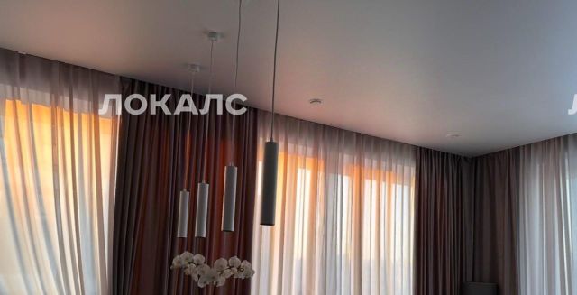 Сдам трехкомнатную квартиру на Волоколамское шоссе, 71/22к2, метро Спартак, г. Москва