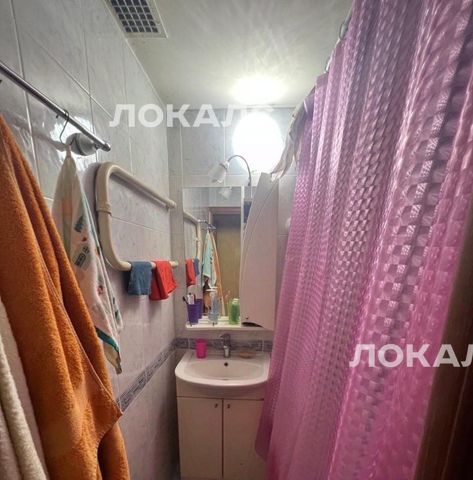 Сдаю 1к квартиру на улица Исаковского, 16К1, метро Строгино, г. Москва
